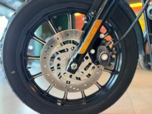 HD IRON 883 - ANO 2011 09