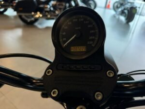 HD IRON 883 - ANO 2011 12